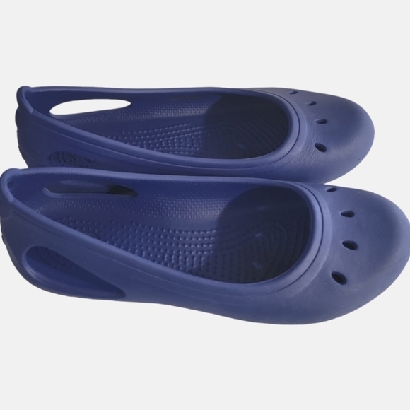 Crocs Big Girls Kadee Ballet Cut Out Comfort Flats Sz J5 - Picture 12 of 13